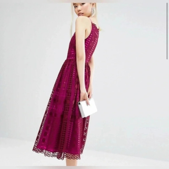 ASOS size 8 lined crochet lace midi fit and flare dress - Picture 8 of 10